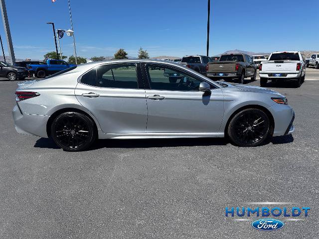 Used 2023 Toyota Camry XSE FWD image 4