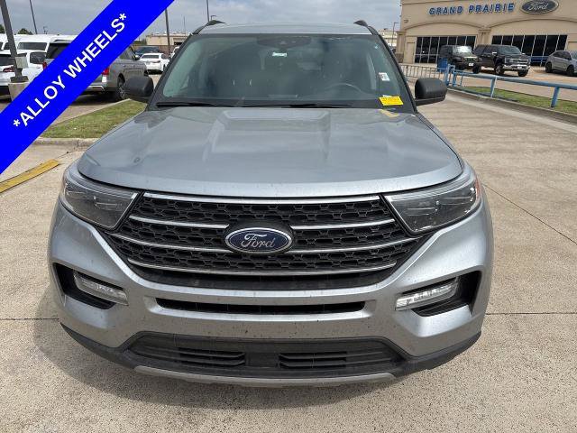 Certified 2023 Ford Explorer XLT w/ Equipment Group 202A image 9