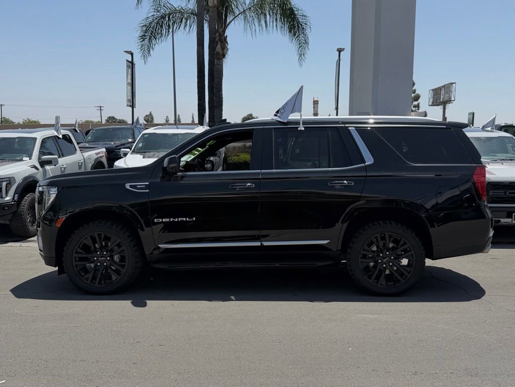 Used 2024 GMC Yukon Denali AWD/4WD image 5