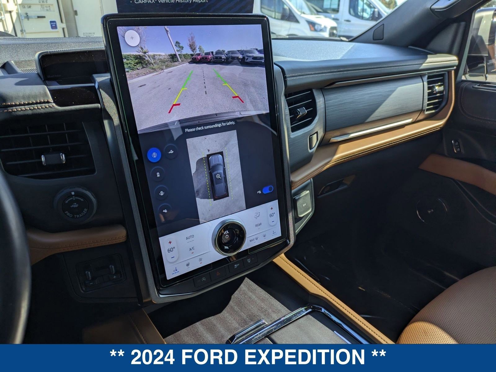 Certified 2024 Ford Expedition Platinum image 32