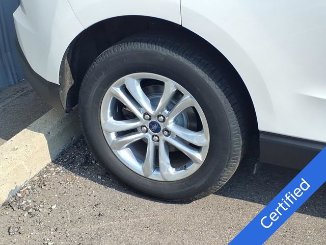 Certified 2018 Ford Edge SEL w/ Canadian Touring Package AWD/4WD image 33