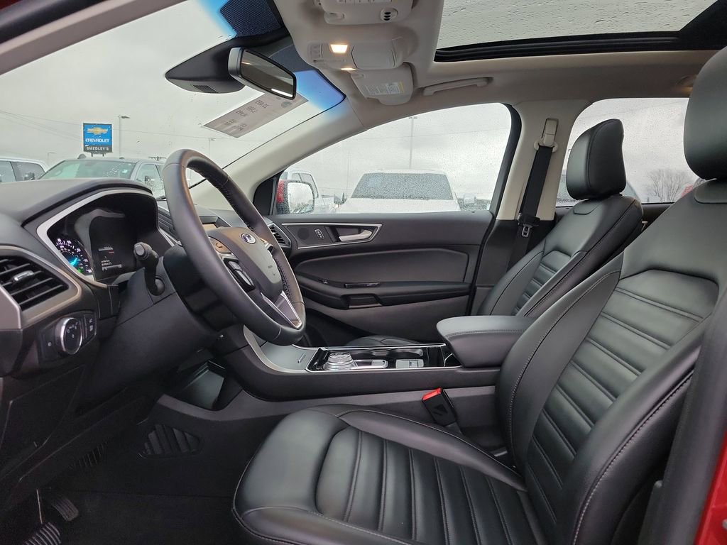 Certified 2020 Ford Edge SEL w/ Convenience Package image 16