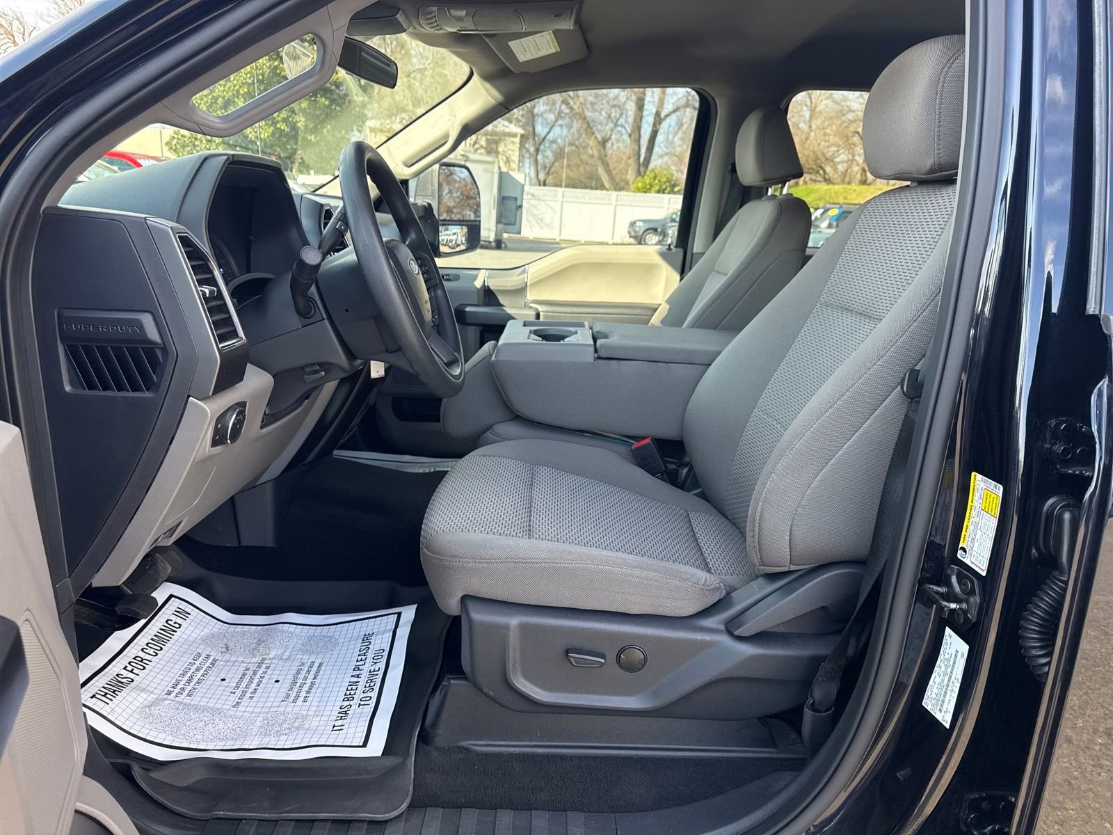 Certified 2022 Ford F350 XLT w/ XLT Value Package image 9