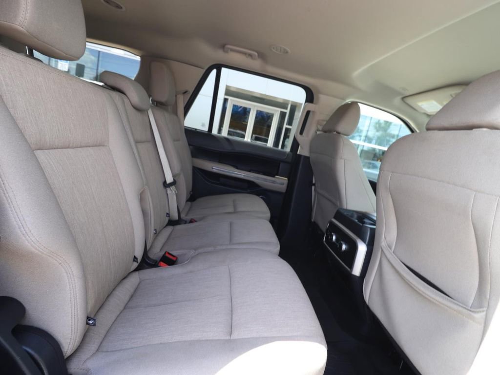 Certified 2022 Ford Expedition XLT RWD image 26
