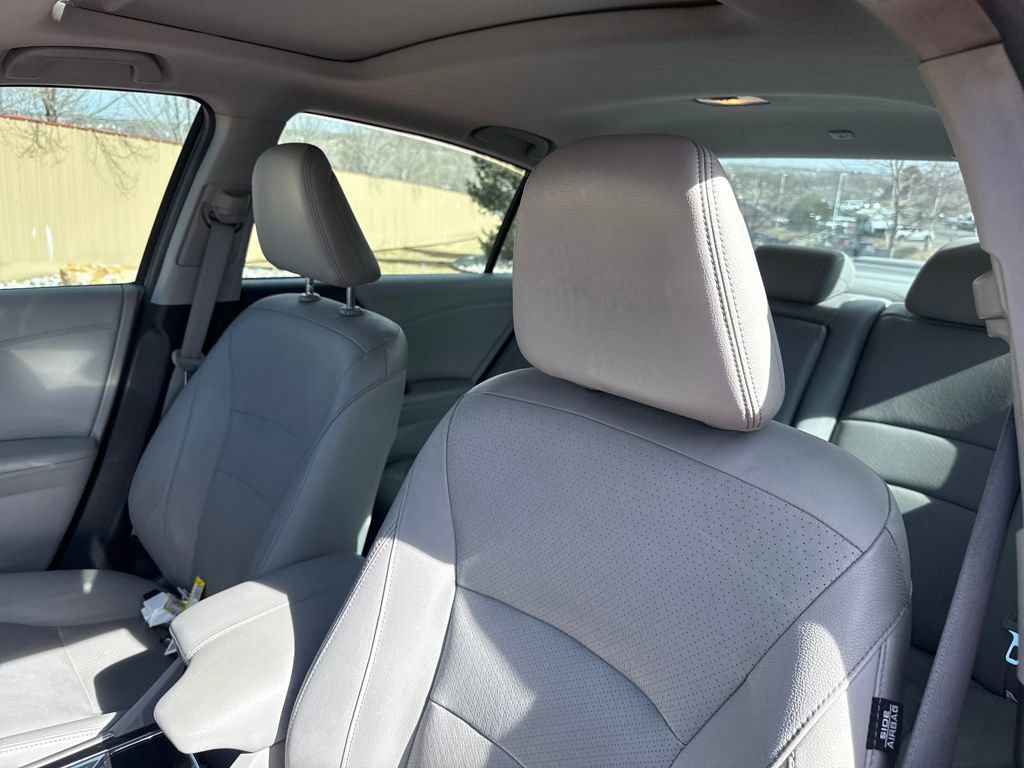 Used 2017 Honda Accord Touring image 13
