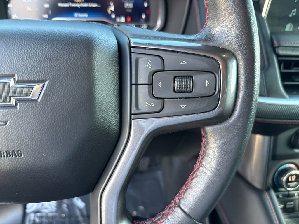 Used 2022 Chevrolet Tahoe RST w/ Luxury Package image 17