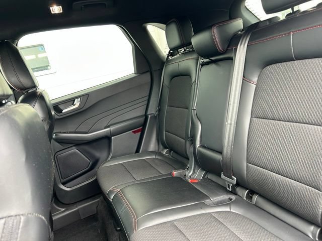 Certified 2024 Ford Escape ST-Line w/ Tech Pack #1 FWD image 9