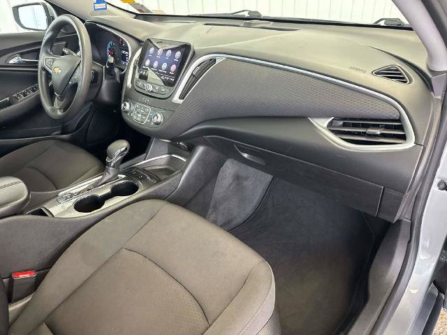 Used 2024 Chevrolet Malibu LT FWD image 17