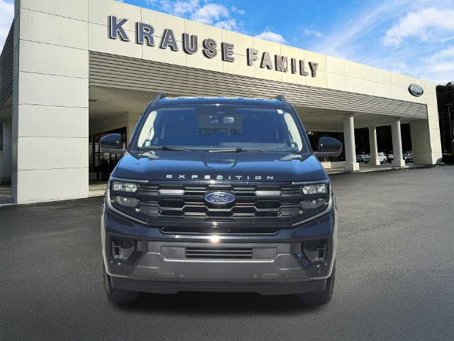 Certified 2025 Ford Expedition Max Active RWD image 2