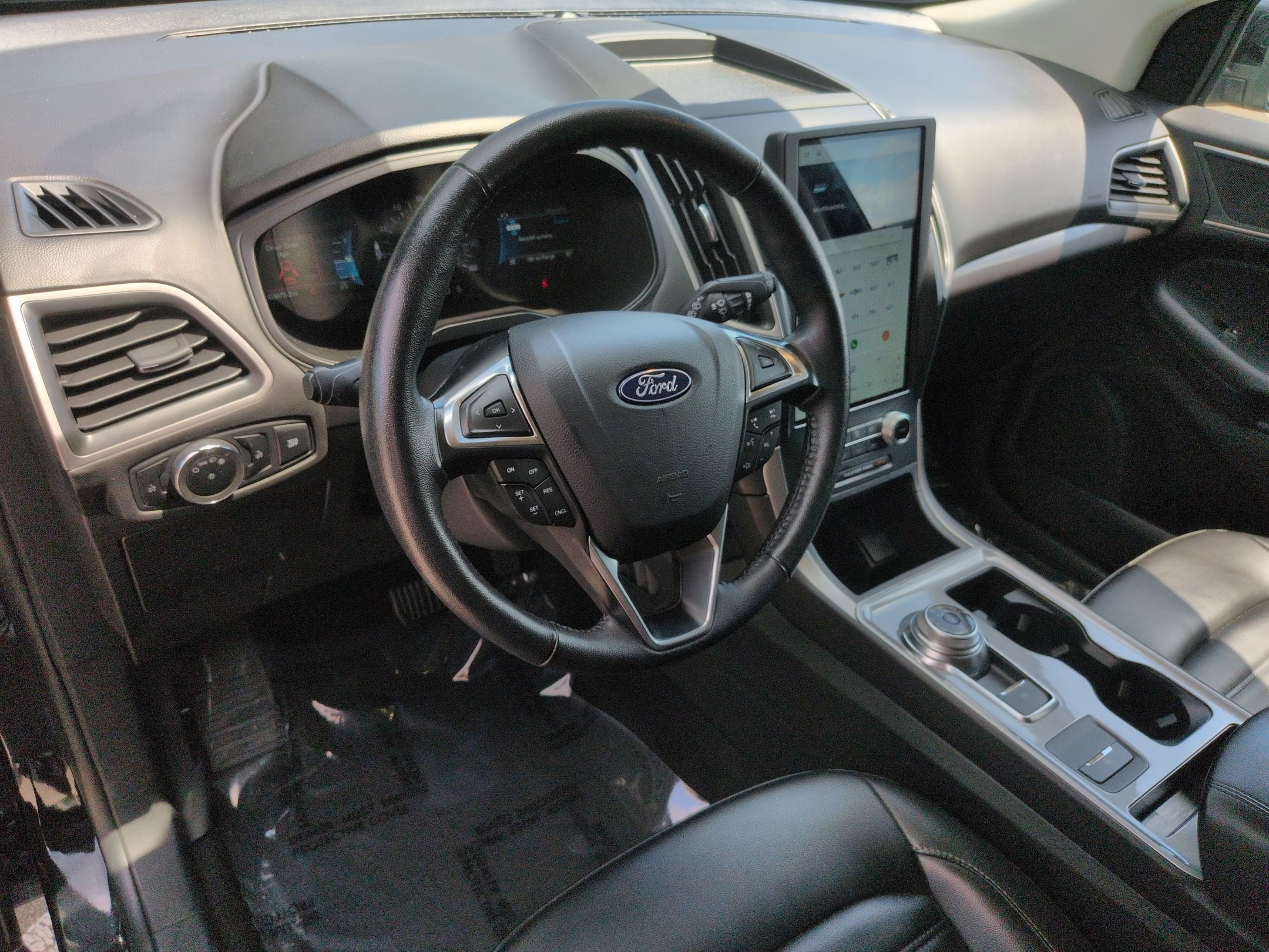 Certified 2024 Ford Edge SEL AWD/4WD image 17