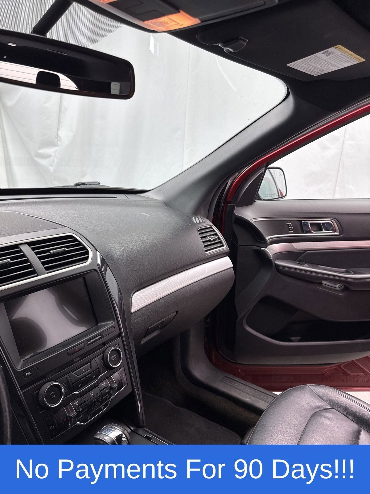Certified 2017 Ford Explorer XLT w/ Equipment Group 202A AWD/4WD image 21