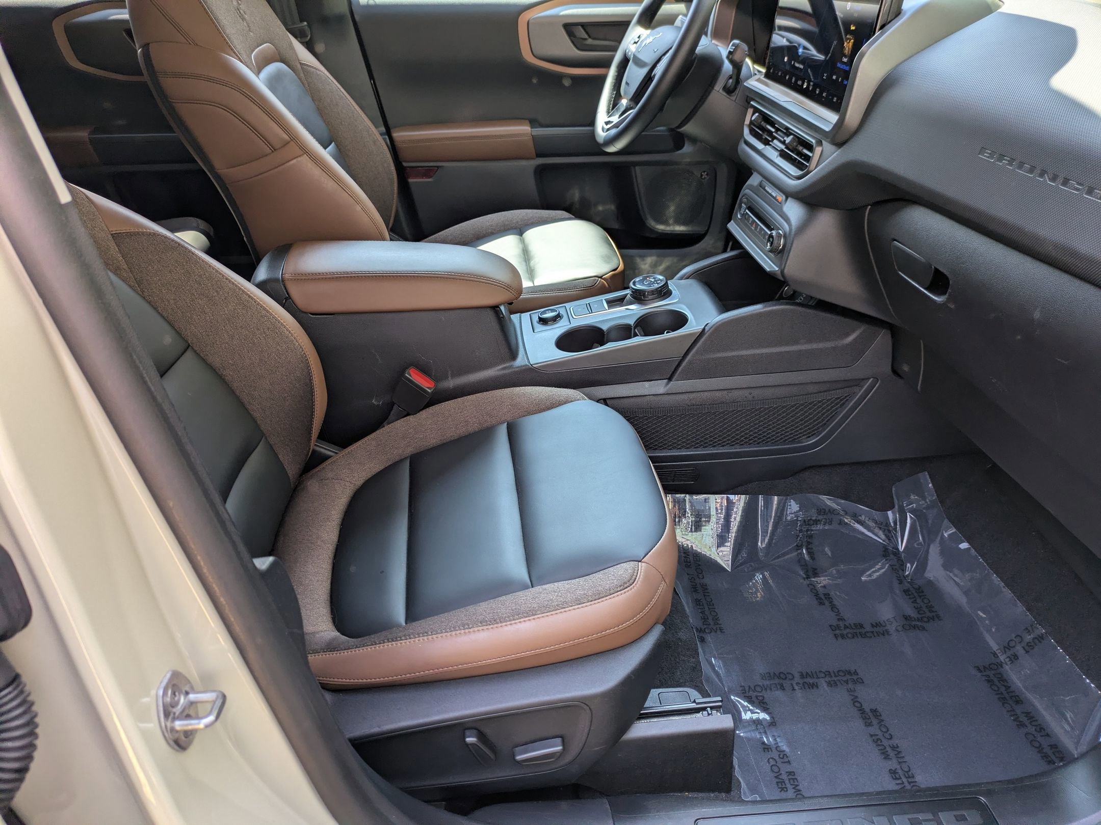 Certified 2025 Ford Bronco Sport Outer Banks w/ Outer Banks Tech Package+ image 41