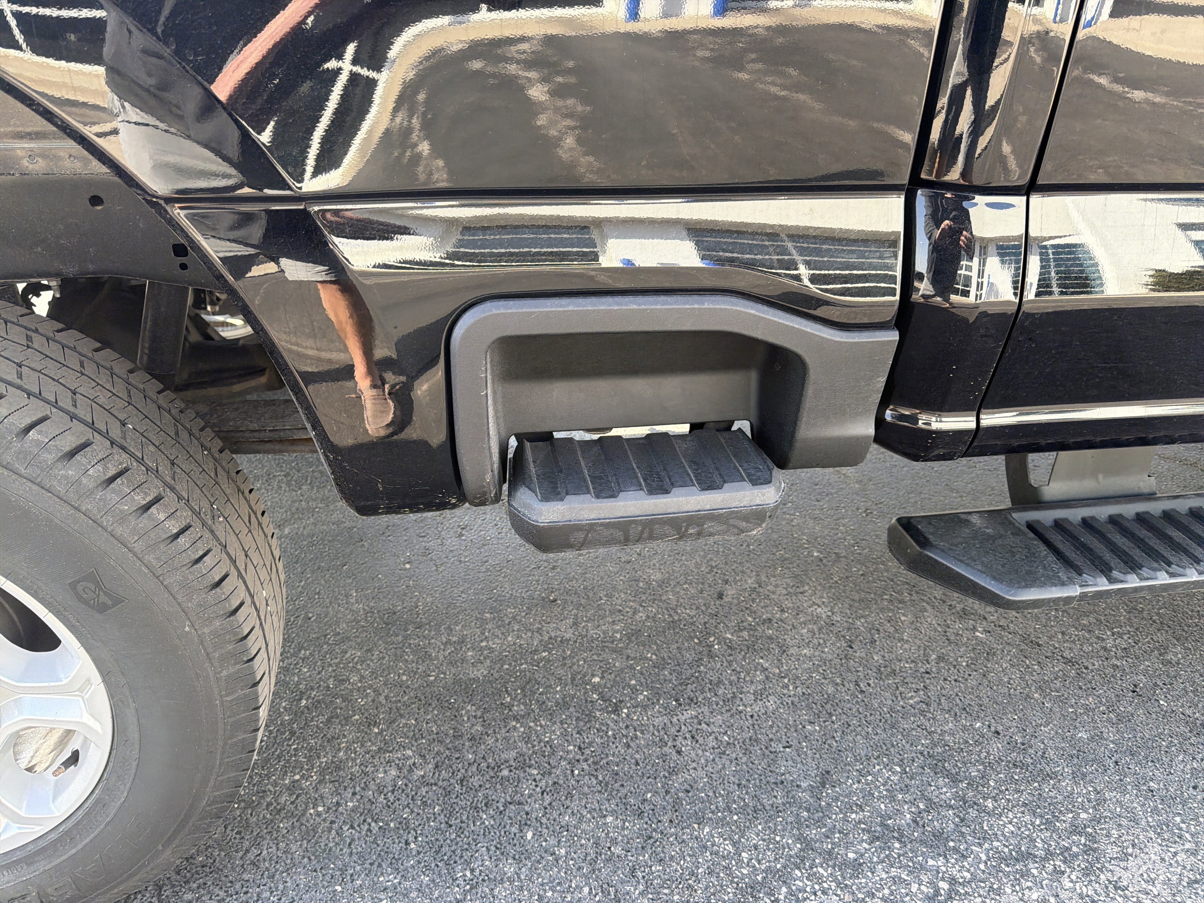 Certified 2025 Ford F250 XLT AWD/4WD image 24