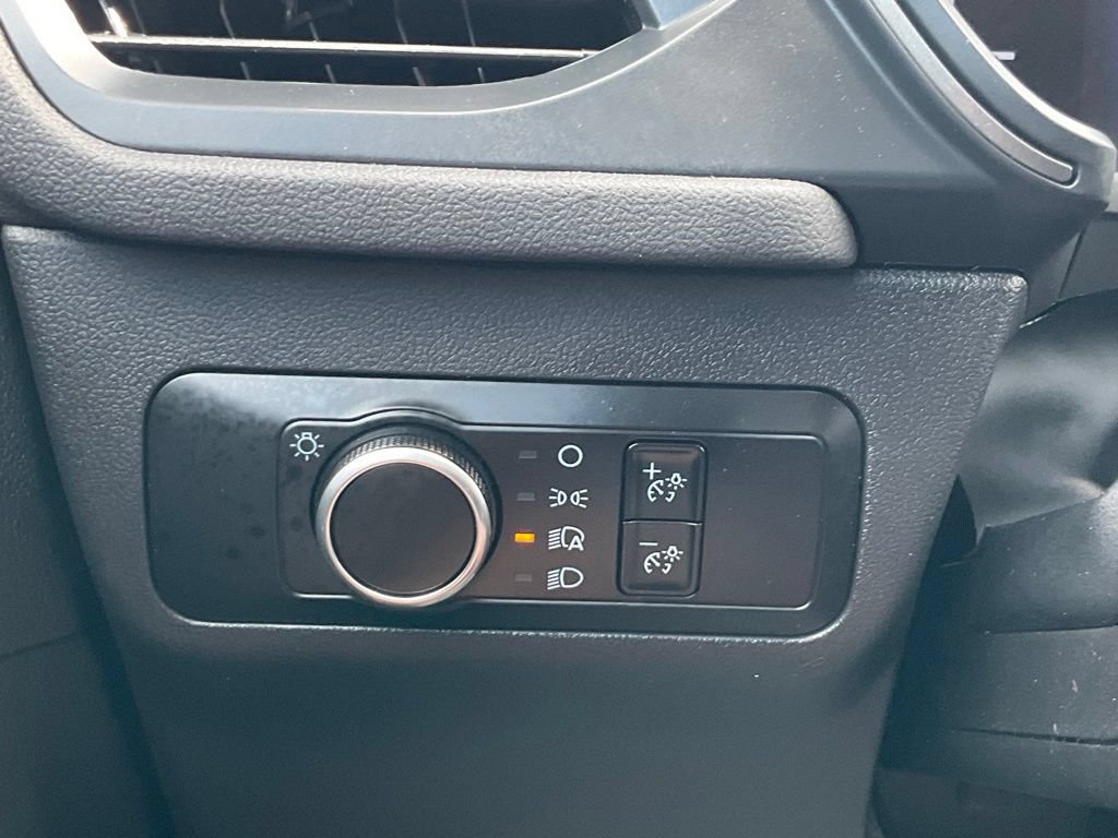 Certified 2025 Ford Escape Active AWD/4WD image 11