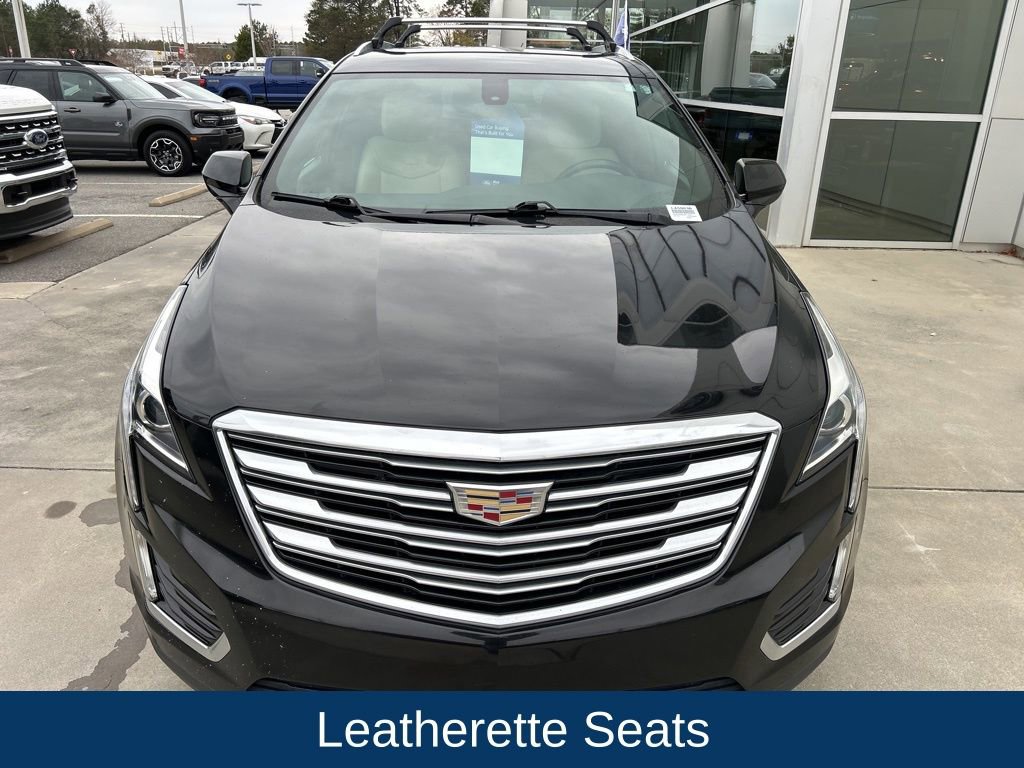 Used 2017 Cadillac XT5 FWD video 2