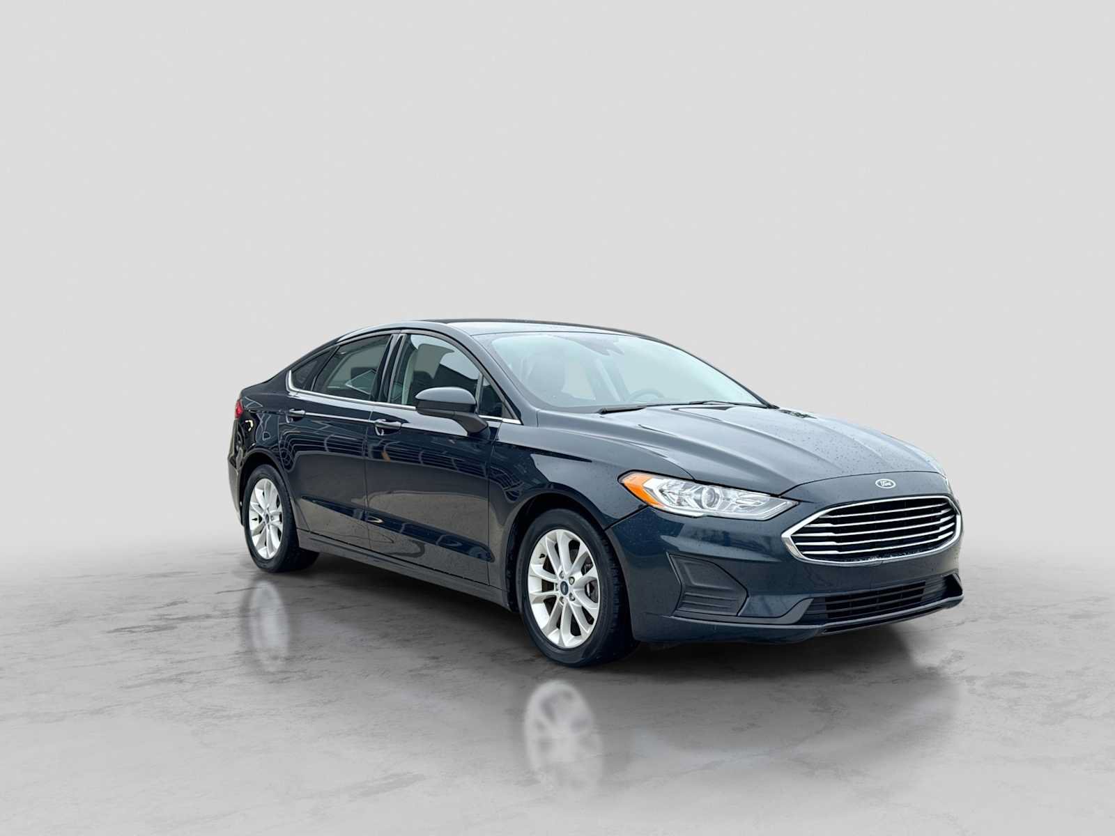 Certified 2020 Ford Fusion SE FWD image 8