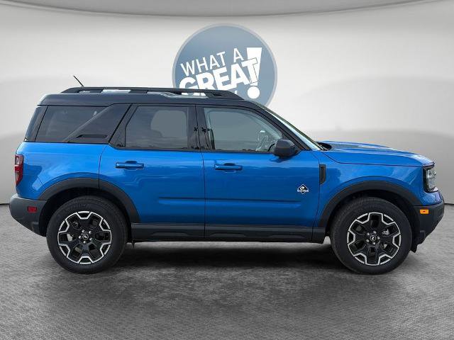 Certified 2025 Ford Bronco Sport Outer Banks w/ Outer Banks Tech Package+ AWD/4WD image 2