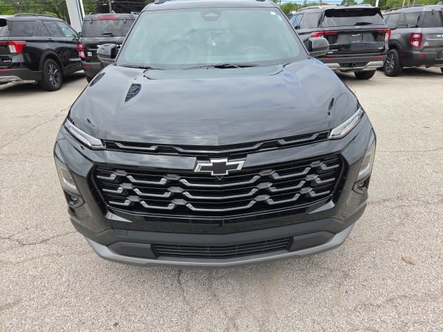 Used 2025 Chevrolet Equinox LT w/ Convenience Package II AWD/4WD image 5