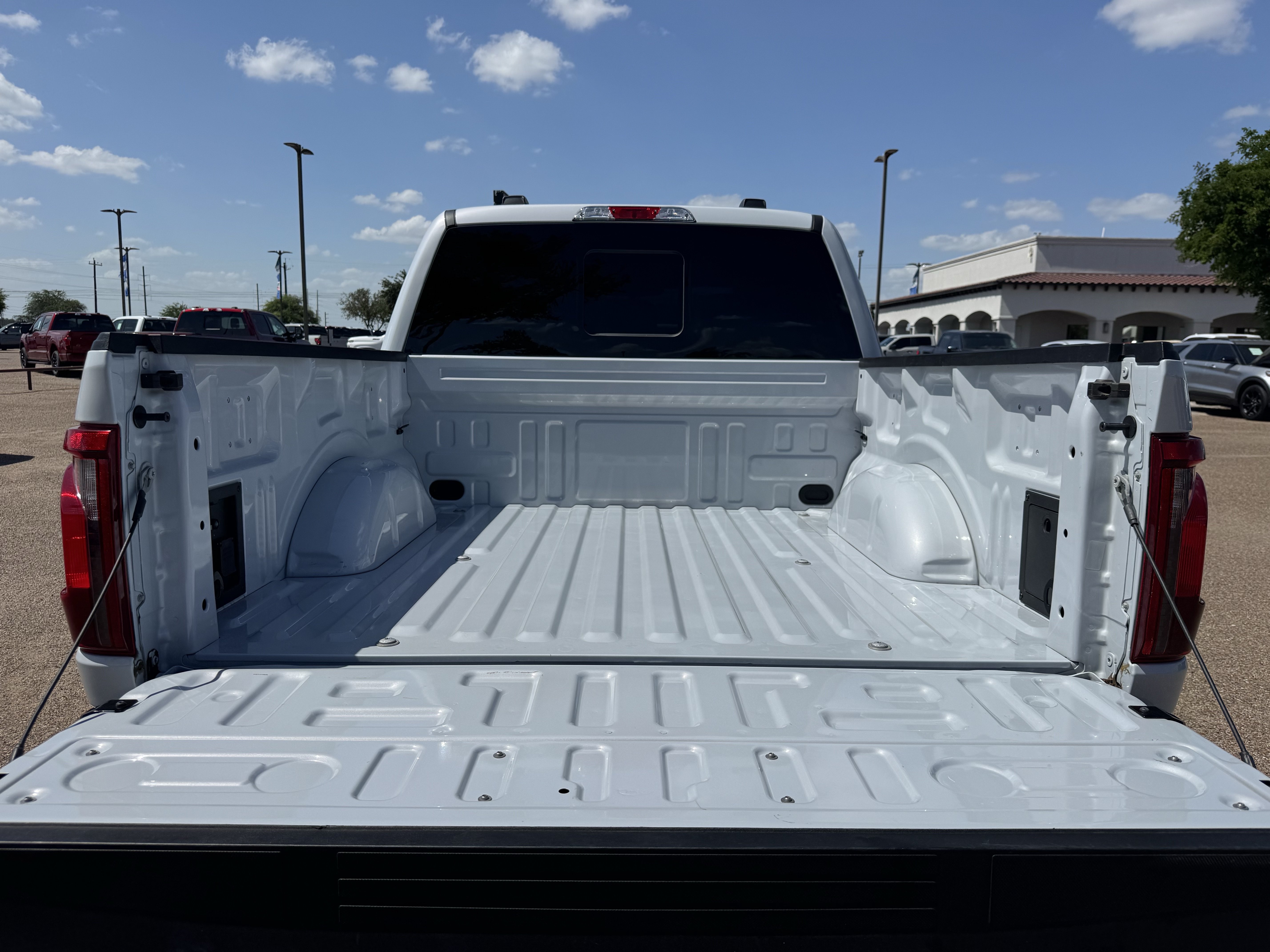 Certified 2025 Ford F150 Tremor w/ Tow/Haul Package AWD/4WD image 27