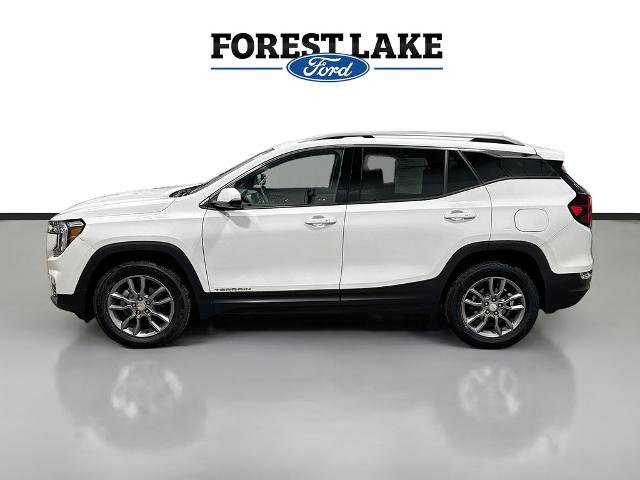 Used 2024 GMC Terrain SLT image 4