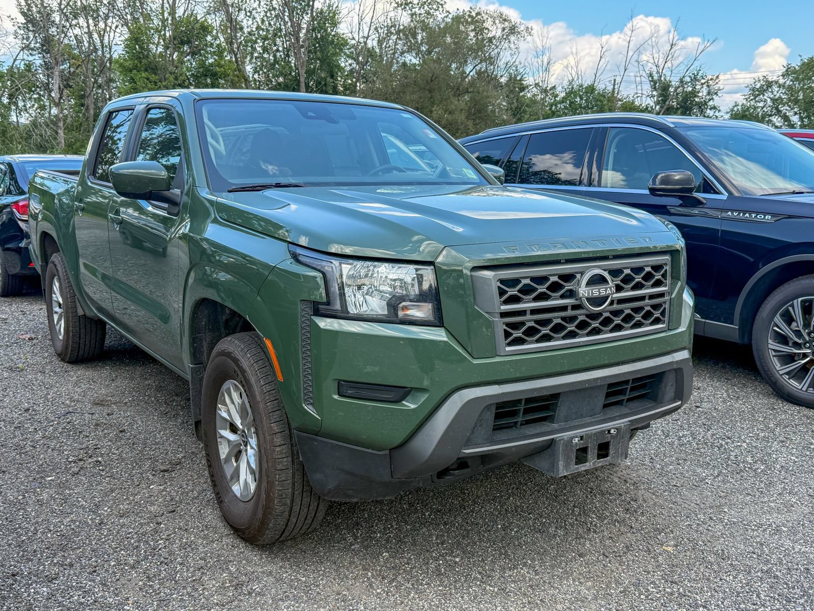 Used 2024 Nissan Frontier SV w/ Technology Package AWD/4WD image 1