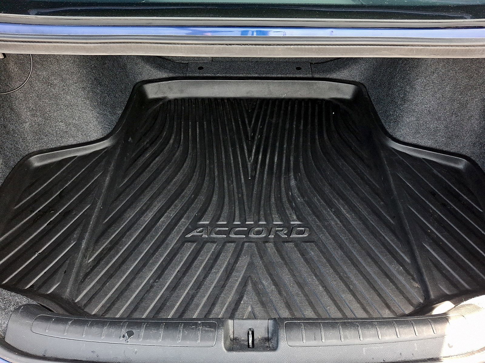 Used 2019 Honda Accord Sport image 28