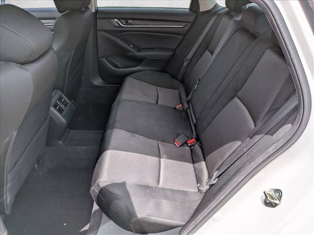 Used 2018 Honda Accord EX image 21