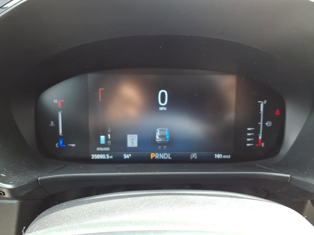 Certified 2024 Ford Escape ST-Line w/ Tech Pack #1 AWD/4WD image 18