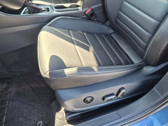 Used 2021 Volkswagen Jetta SE image 16