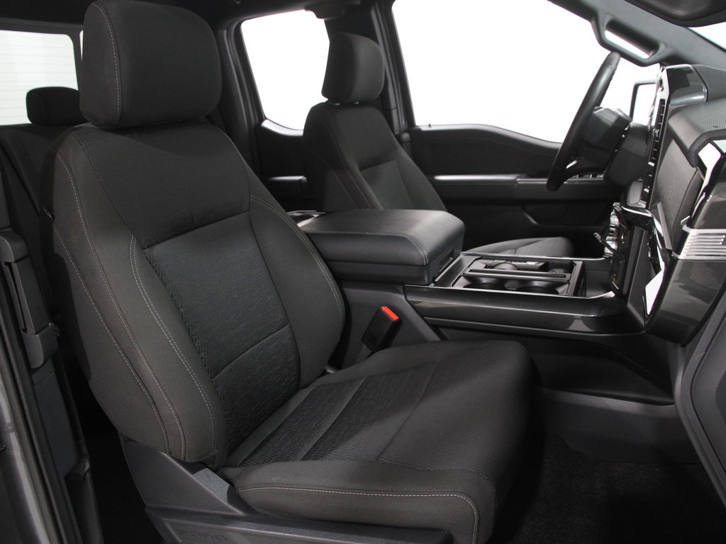 Certified 2022 Ford F150 XLT w/ Equipment Group 302A High image 21