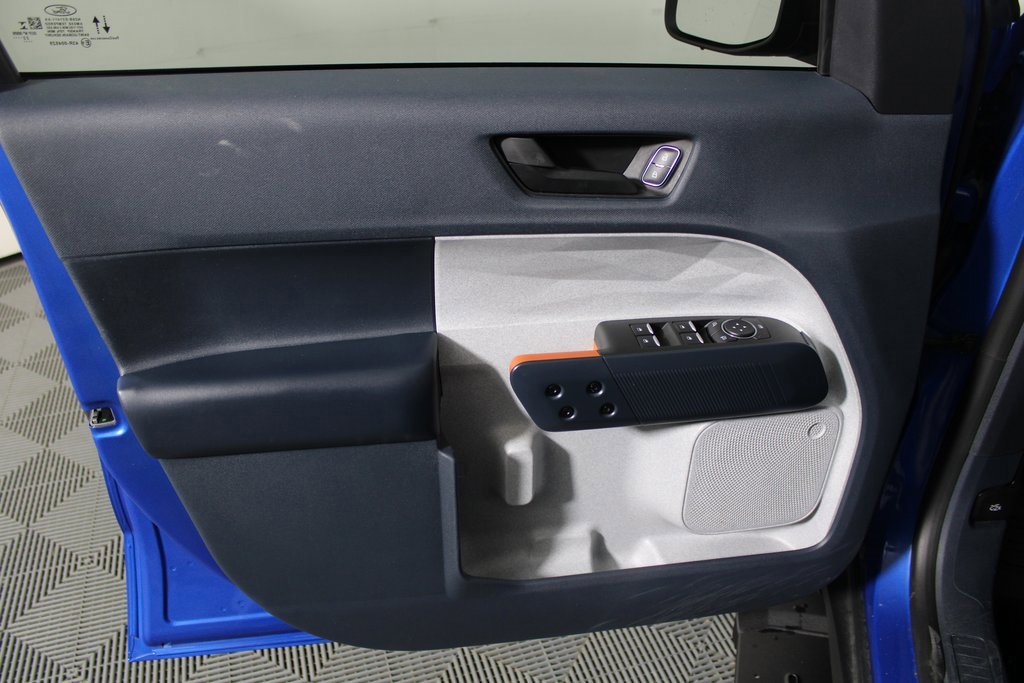 Certified 2022 Ford Maverick XLT w/ XLT Luxury Package image 20