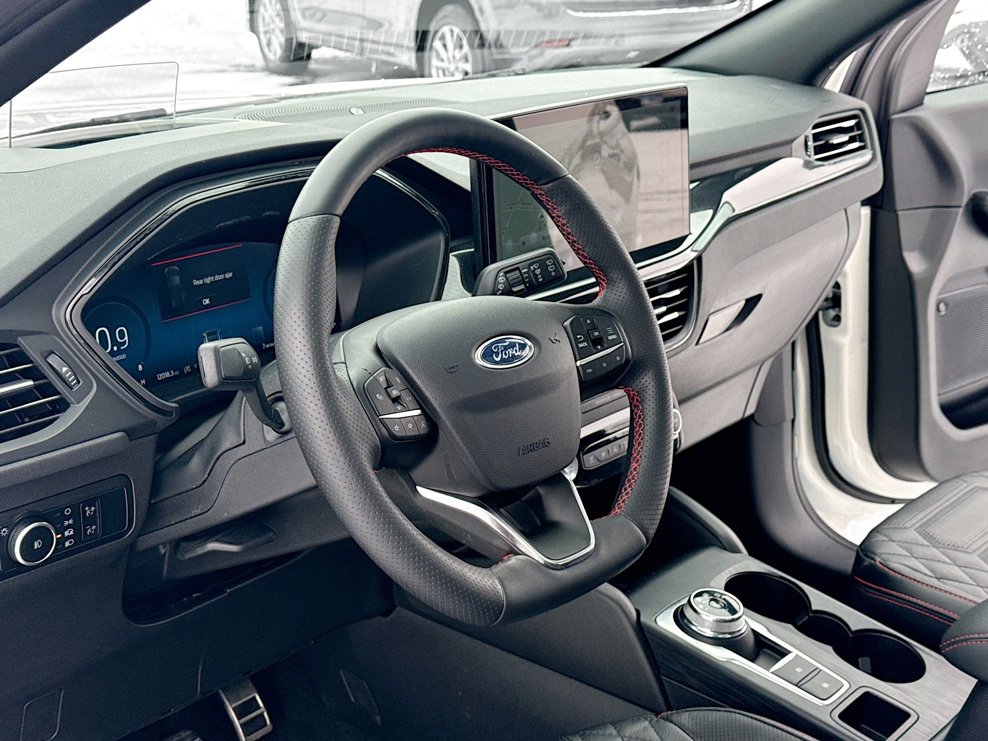 Certified 2023 Ford Escape ST-Line Elite w/ Premium Technology Package AWD/4WD image 4