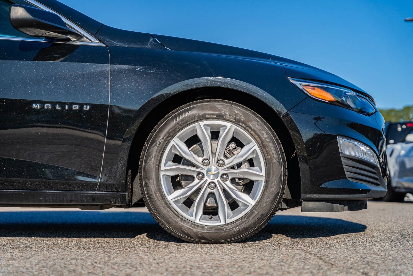 Used 2019 Chevrolet Malibu LT w/ Leather Package image 10