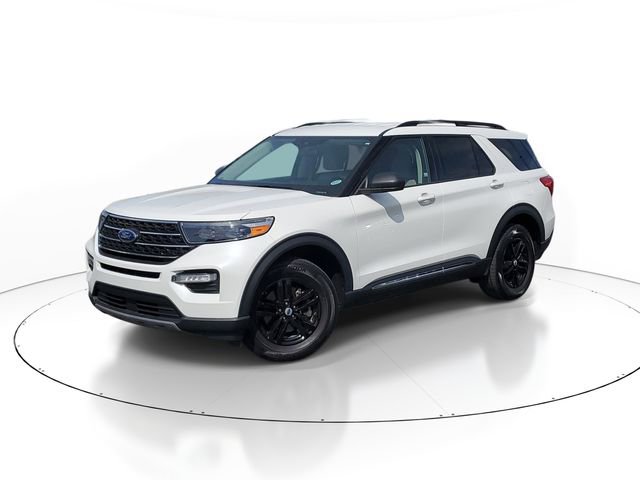 Certified 2023 Ford Explorer XLT w/ Equipment Group 202A