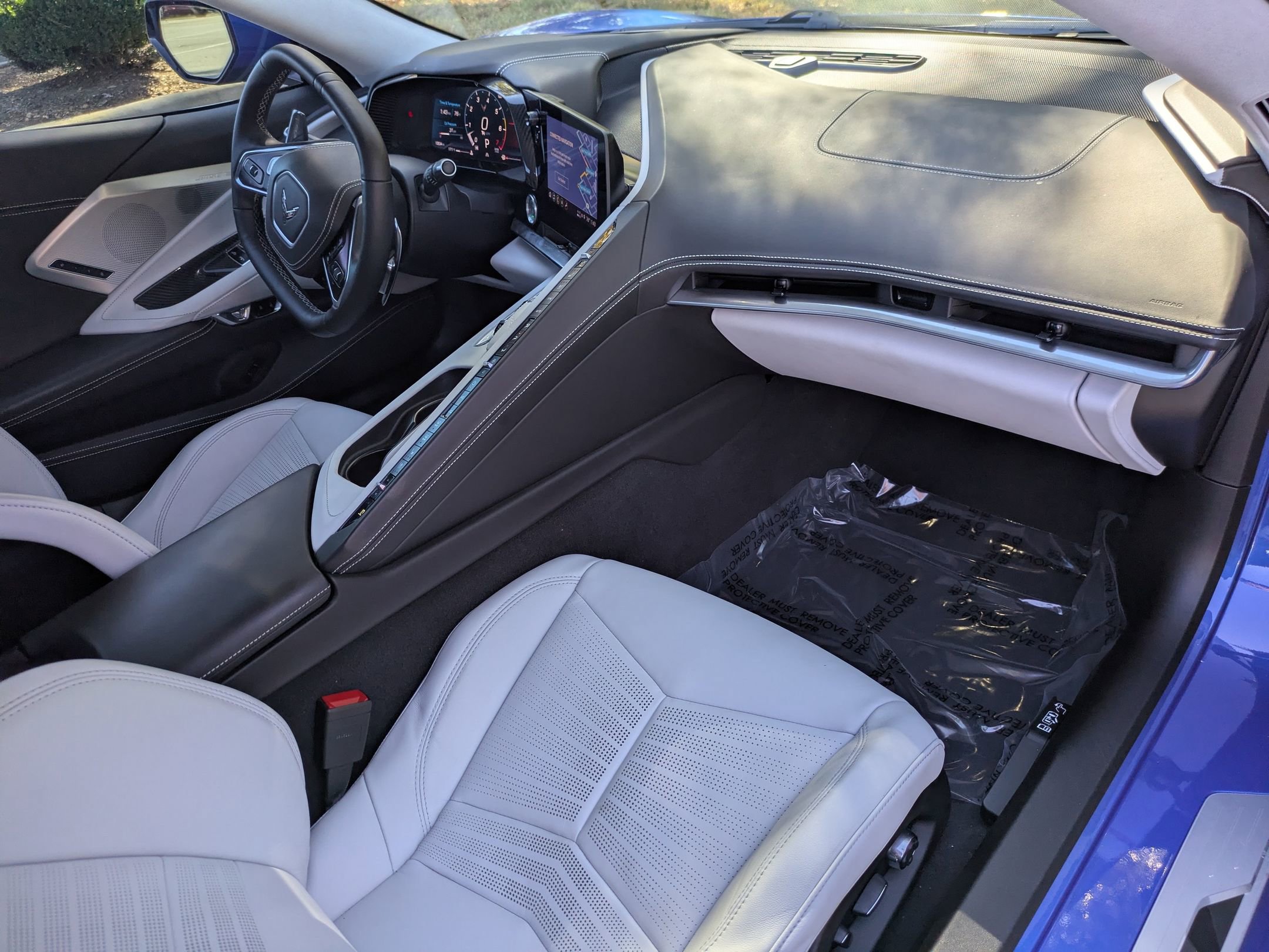 Used 2022 Chevrolet Corvette Stingray Premium Conv w/ Z51 Performance Package image 35