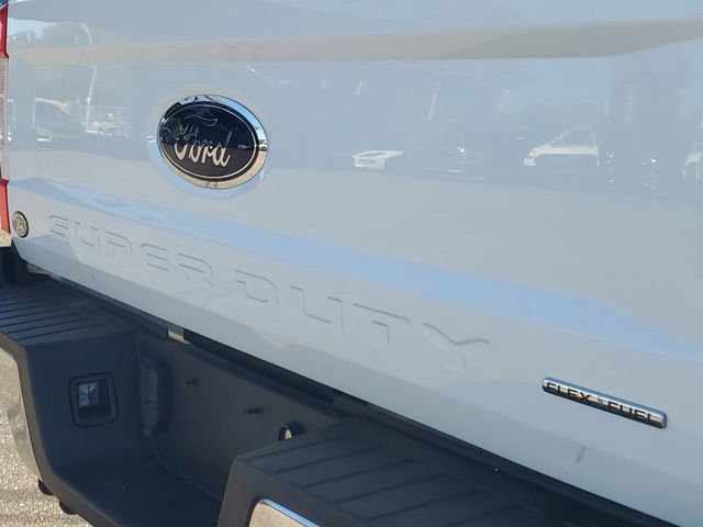 Certified 2017 Ford F250 XL w/ XL Value Package image 6