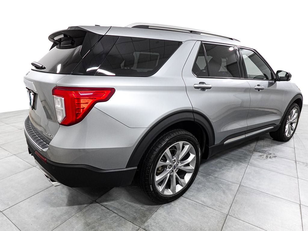 Certified 2023 Ford Explorer Platinum w/ Technology Package AWD/4WD image 7