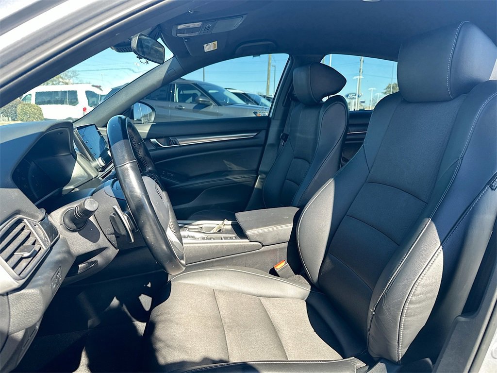 Used 2022 Honda Accord Sport image 9