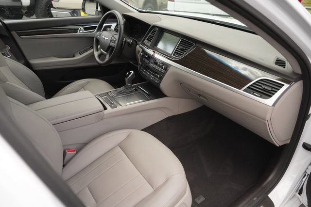 Used 2017 Genesis G80 3.8 RWD image 17