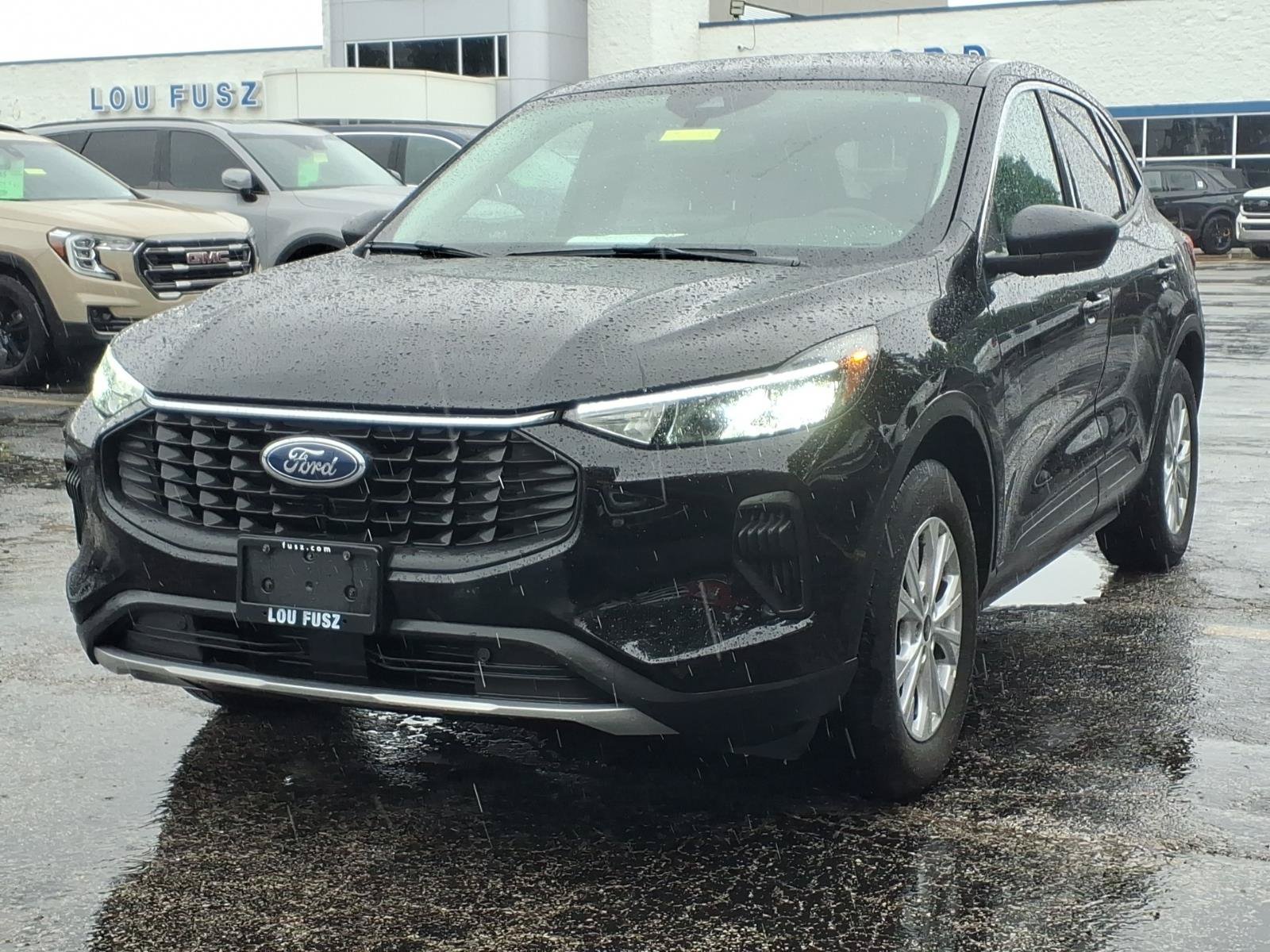 Certified 2024 Ford Escape Active AWD/4WD image 3