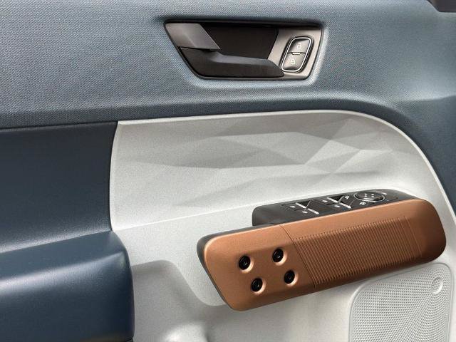 Certified 2022 Ford Maverick Lariat FWD image 24