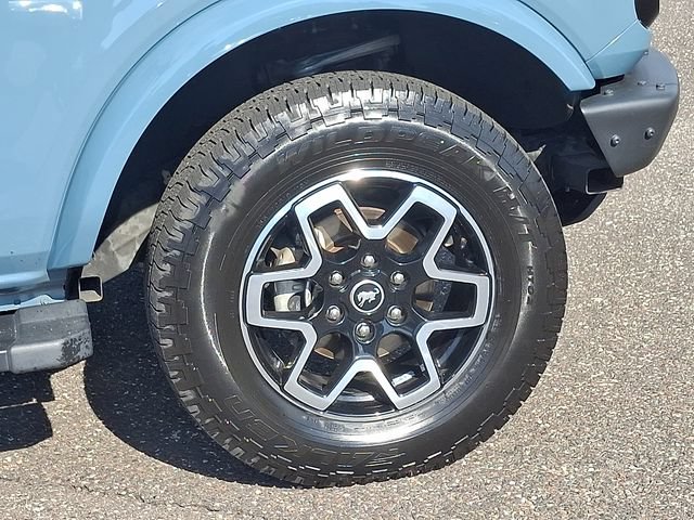 Certified 2022 Ford Bronco Outer Banks AWD/4WD image 8