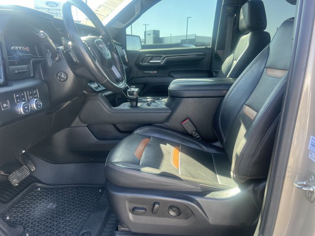 Used 2023 GMC Sierra 1500 AT4 w/ AT4 Premium Package AWD/4WD image 10