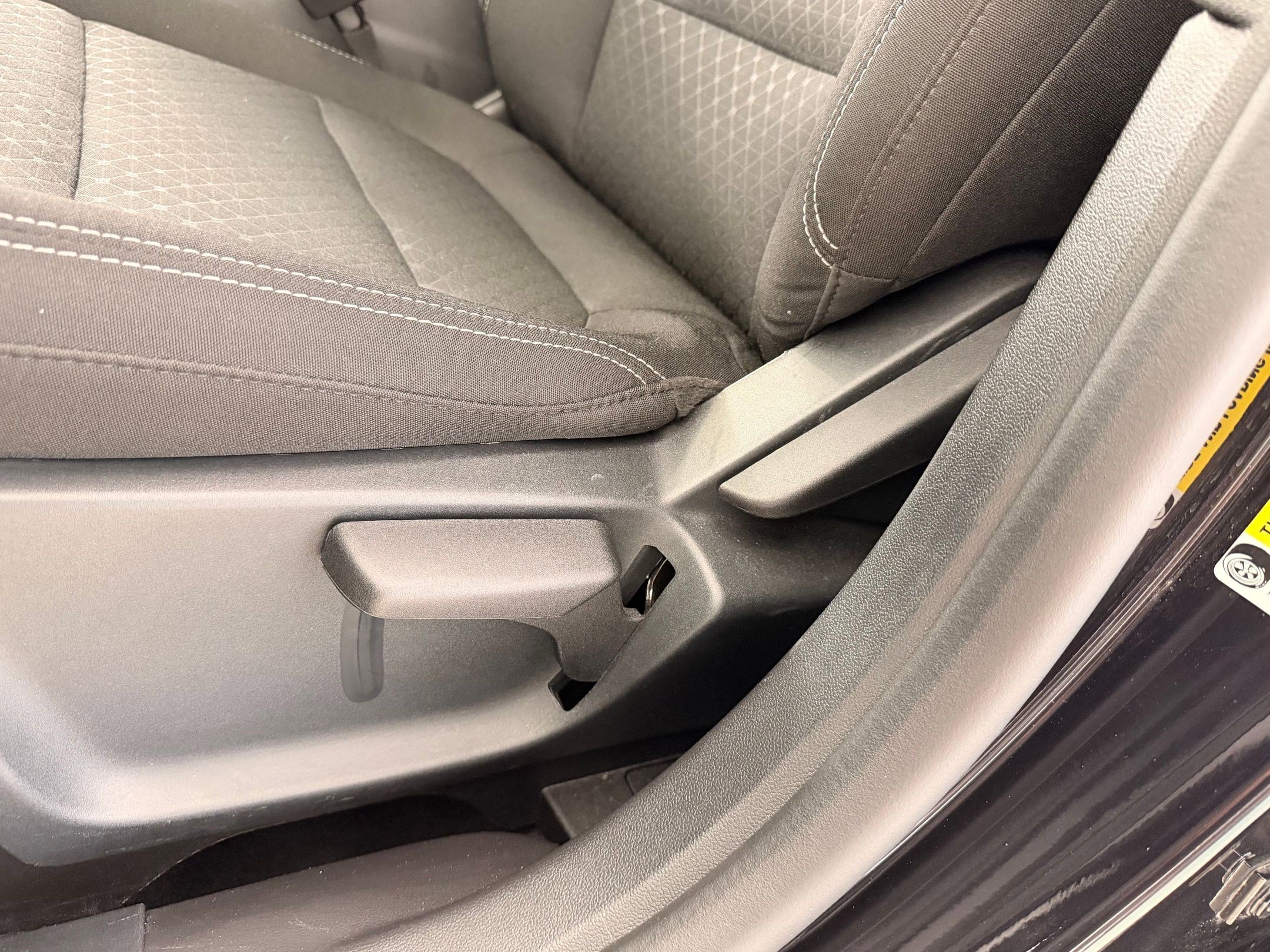 Certified 2025 Ford Escape Active image 15