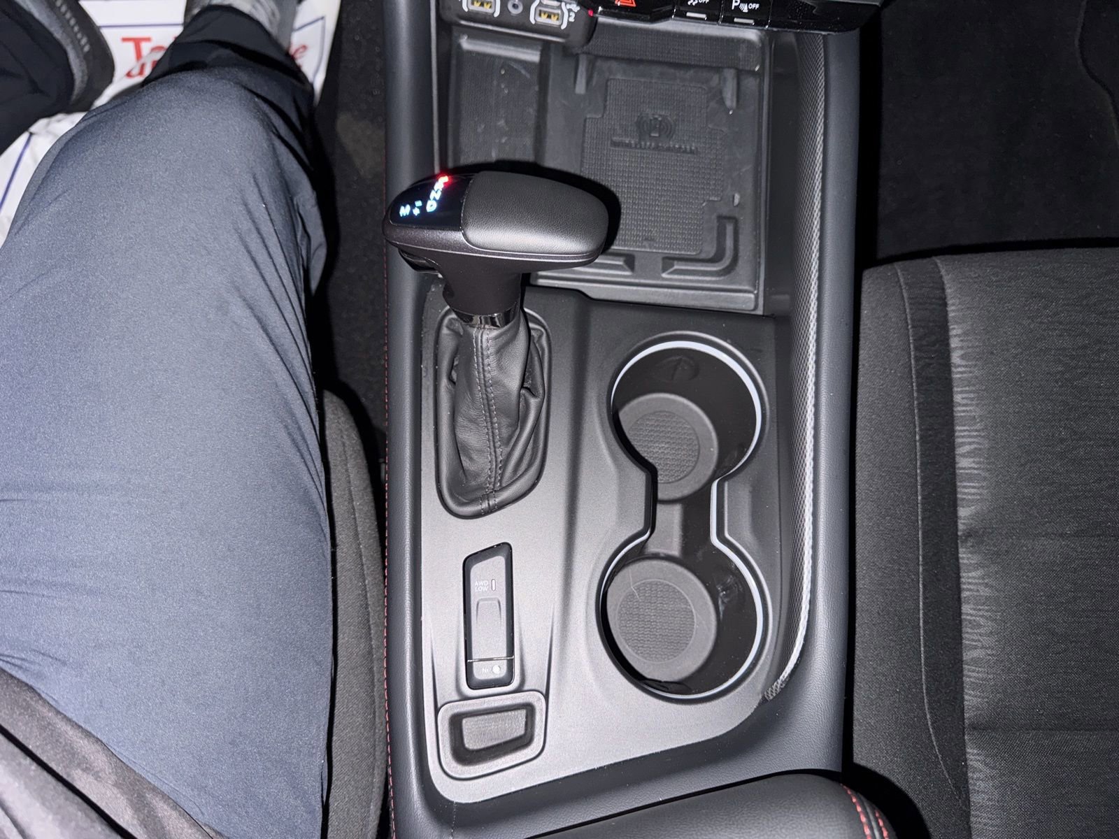 Used 2024 Dodge Durango R/T w/ Blacktop Package image 32