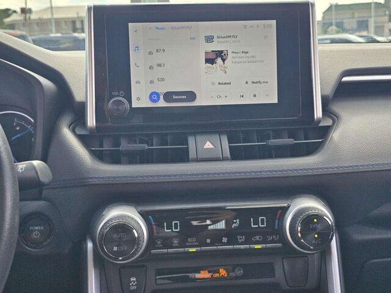 Used 2023 Toyota RAV4 SE AWD/4WD image 24