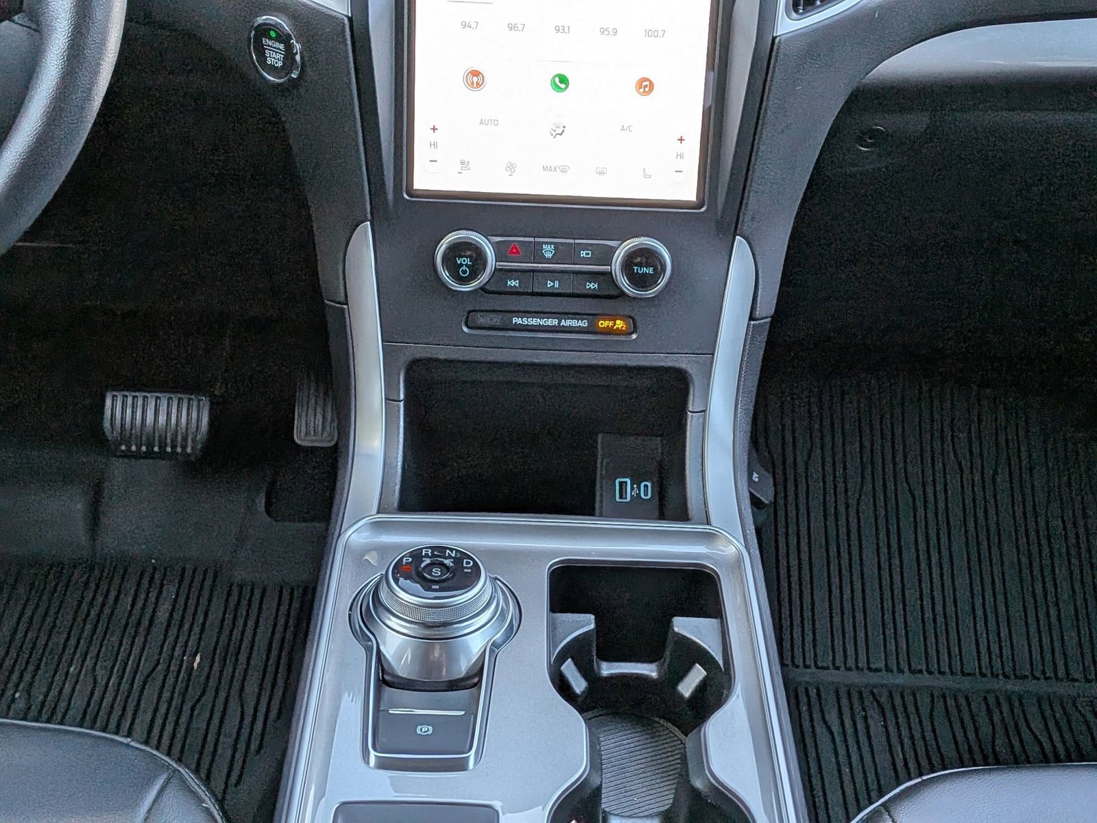 Certified 2024 Ford Edge SEL w/ Convenience Package image 21