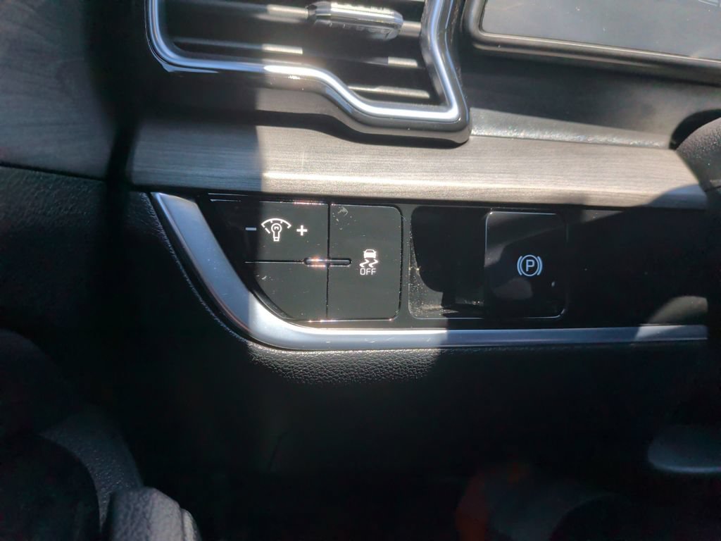 Used 2023 Kia Sportage X-Line AWD/4WD image 29