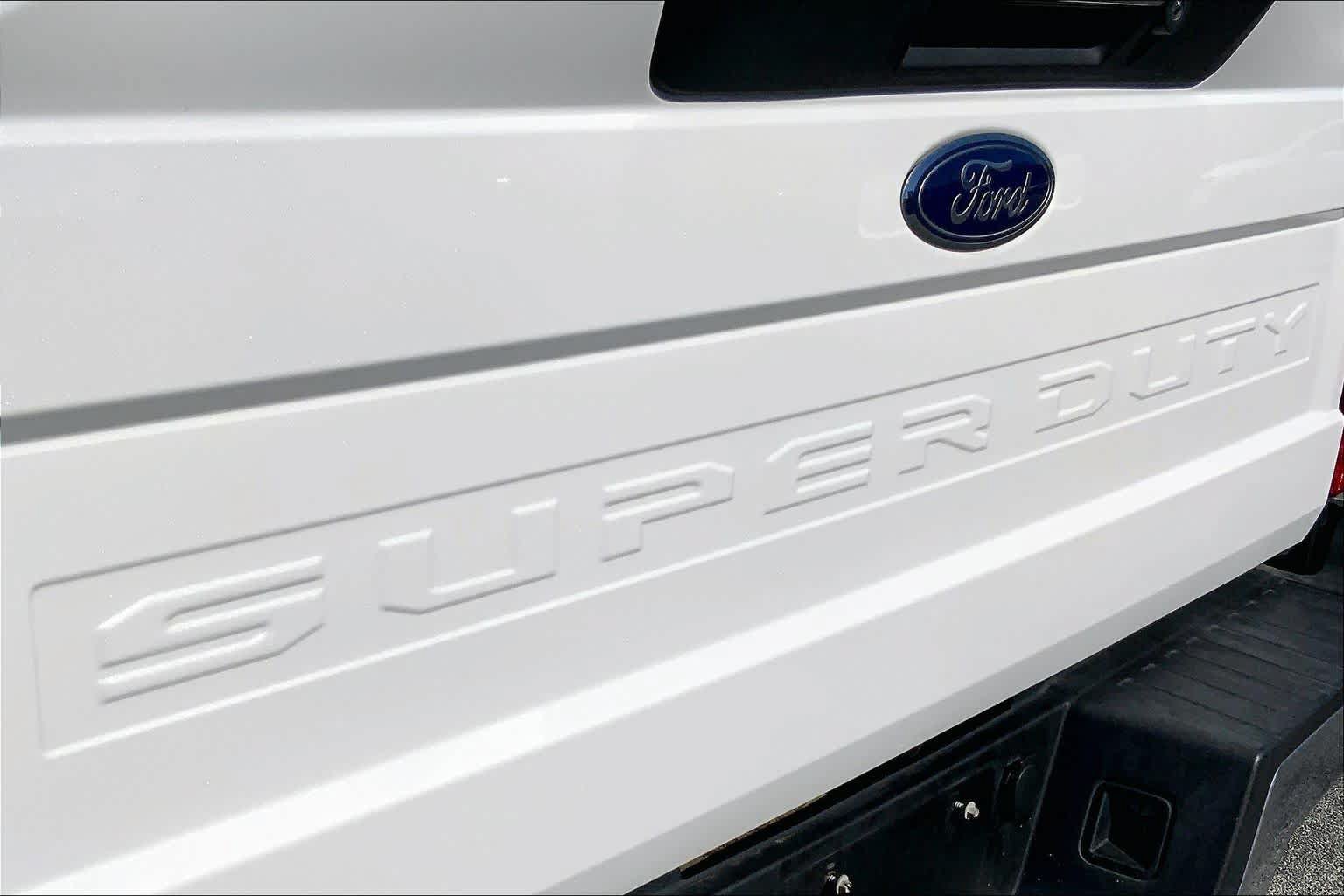Certified 2022 Ford F250 Lariat w/ Lariat Ultimate Package AWD/4WD image 10