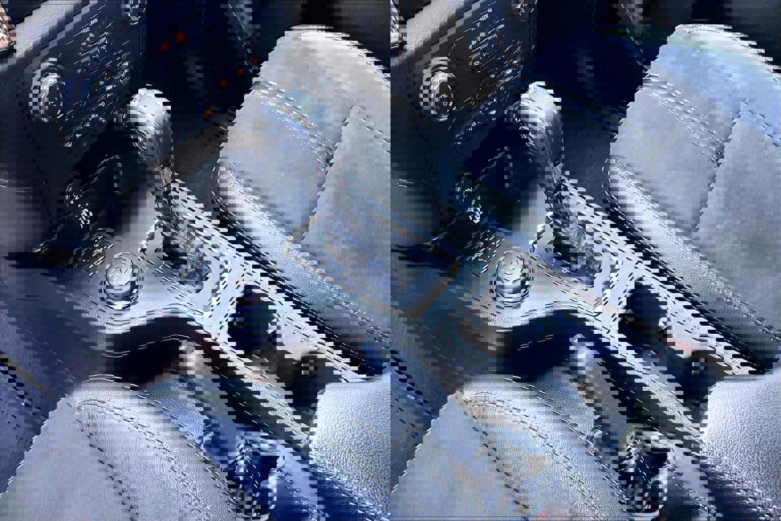 Certified 2022 Ford Ranger Lariat w/ Tremor Off-Road Package image 19